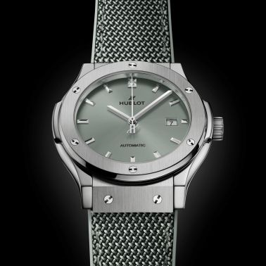 Hublot Classic Fusion Titanium Sage Green automatic green dial rubber strap 42 mm