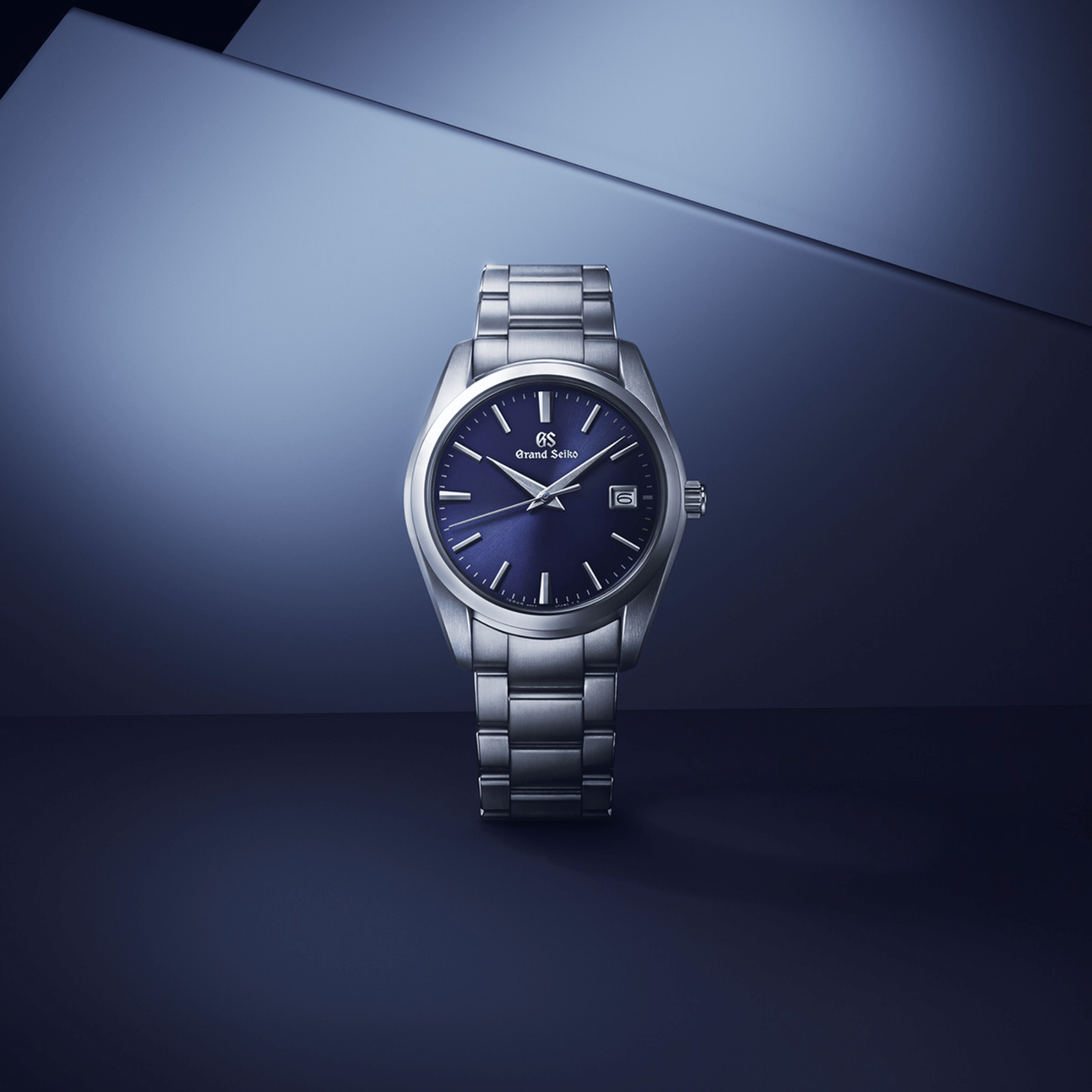 Grand Seiko Heritage quartz blue dial steel bracelet 37 mm