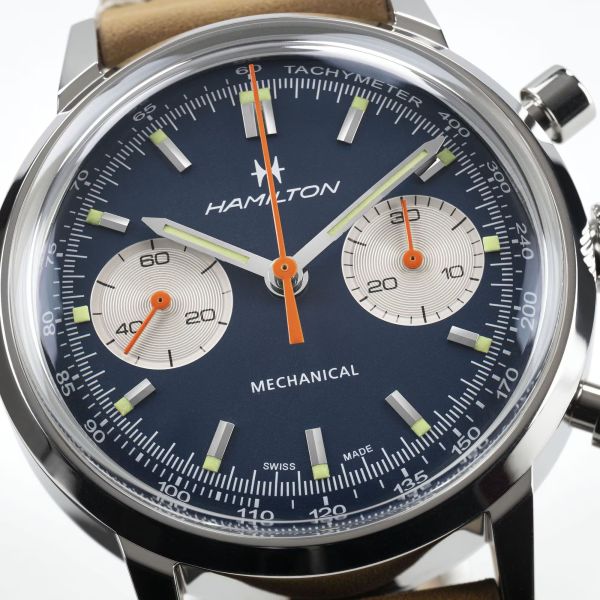 Montre Hamilton American Classic Intra-matic Chronographe H Coffret Spécial auto cadran bleu bracelets cuir marron acier 40 mm