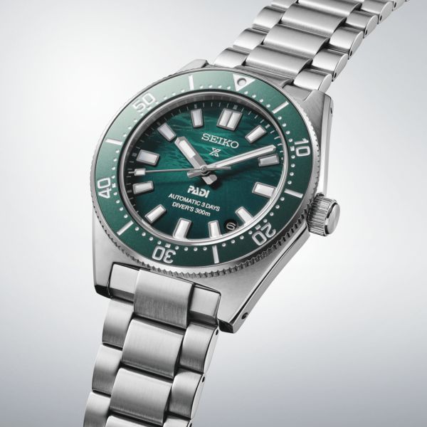 Seiko Prospex Diver's 1965 Heritage 62MAS "PADI Edition" automatic green dial steel bracelet 40 mm