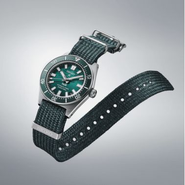Seiko Prospex Diver's 1965 Heritage 62MAS "PADI Edition" automatic green dial steel bracelet 40 mm
