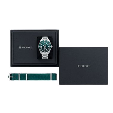 Seiko Prospex Diver's 1965 Heritage 62MAS "PADI Edition" automatic green dial steel bracelet 40 mm