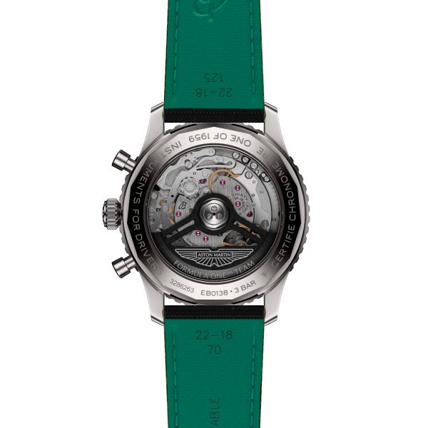 Montre Breitling Navitimer B01 Chronograph 43 Aston Martin Aramco Formula ONE™ Titane automatique 43 mm