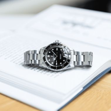 Montre Rolex Submariner 5513 "Service Dial" automatique 40 mm circa 1965