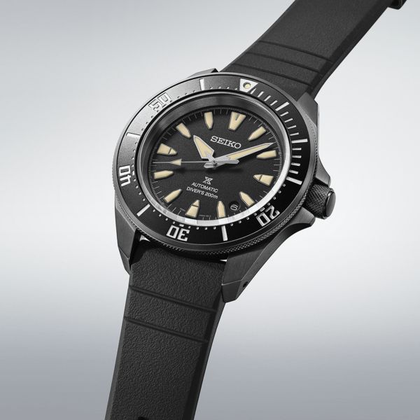 Seiko Prospex Diver's Samurai "All-Black" automatic black dial rubber bracelet 41,7 mm