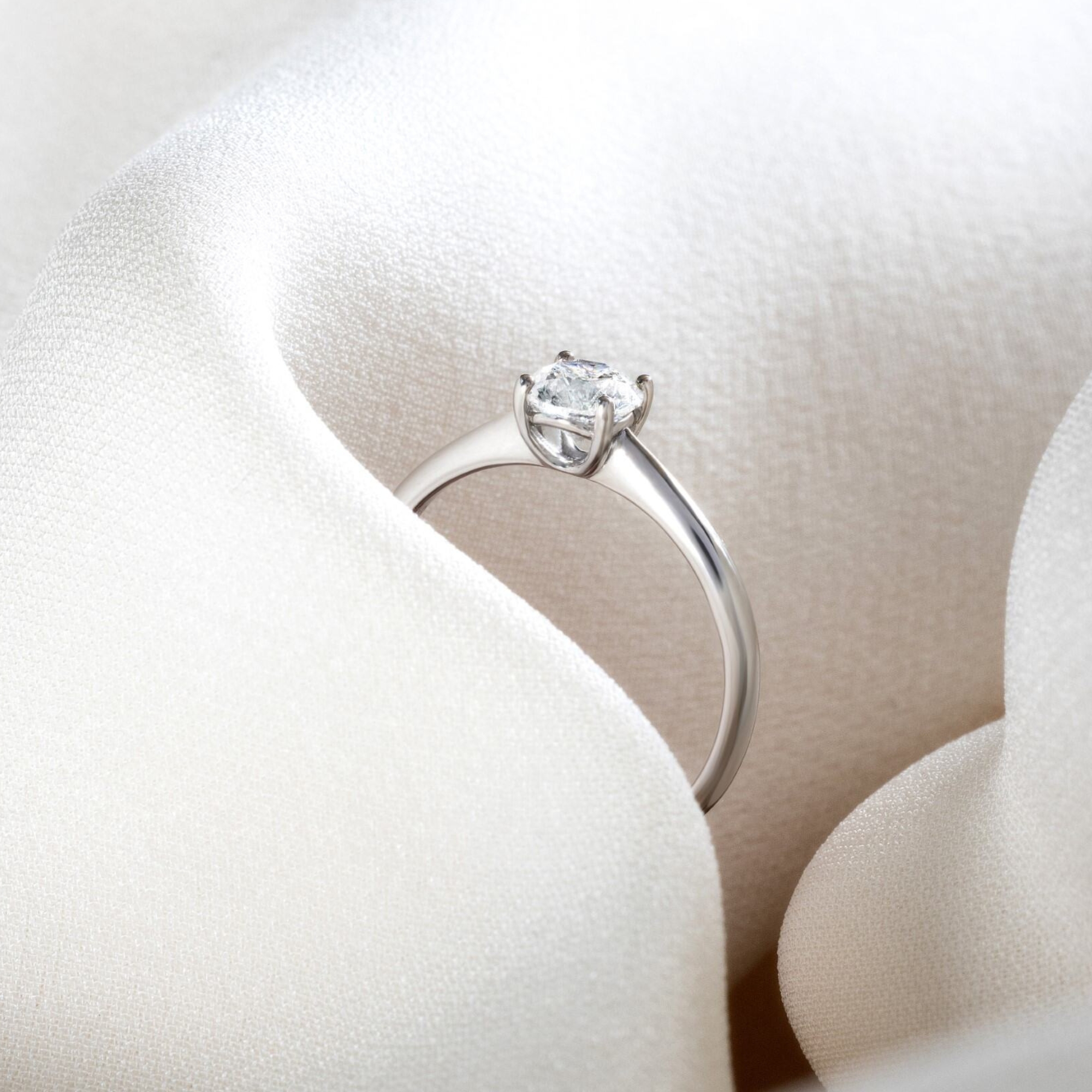 Solitaire Lepage Foudre en or jaune et diamant