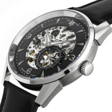 Montre Lip Himalaya Squelette automatique cadran noir bracelet cuir noir 40 mm