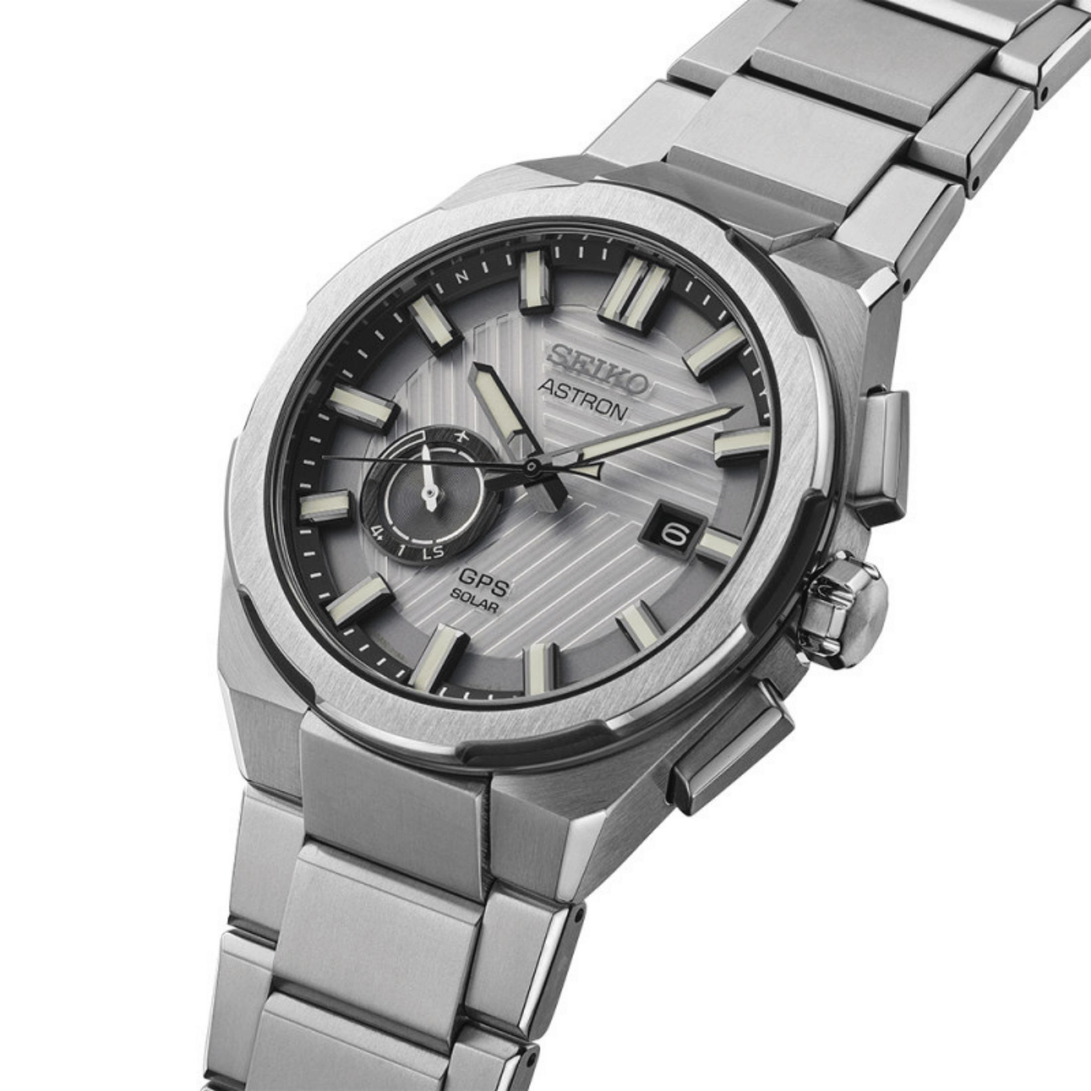 Seiko Astron GPS Solar Silvertone 'Earth' SSJ037J1 - Lepage