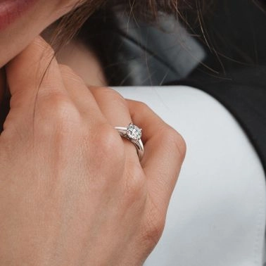 Solitaire Lepage Promesse en or jaune et diamant