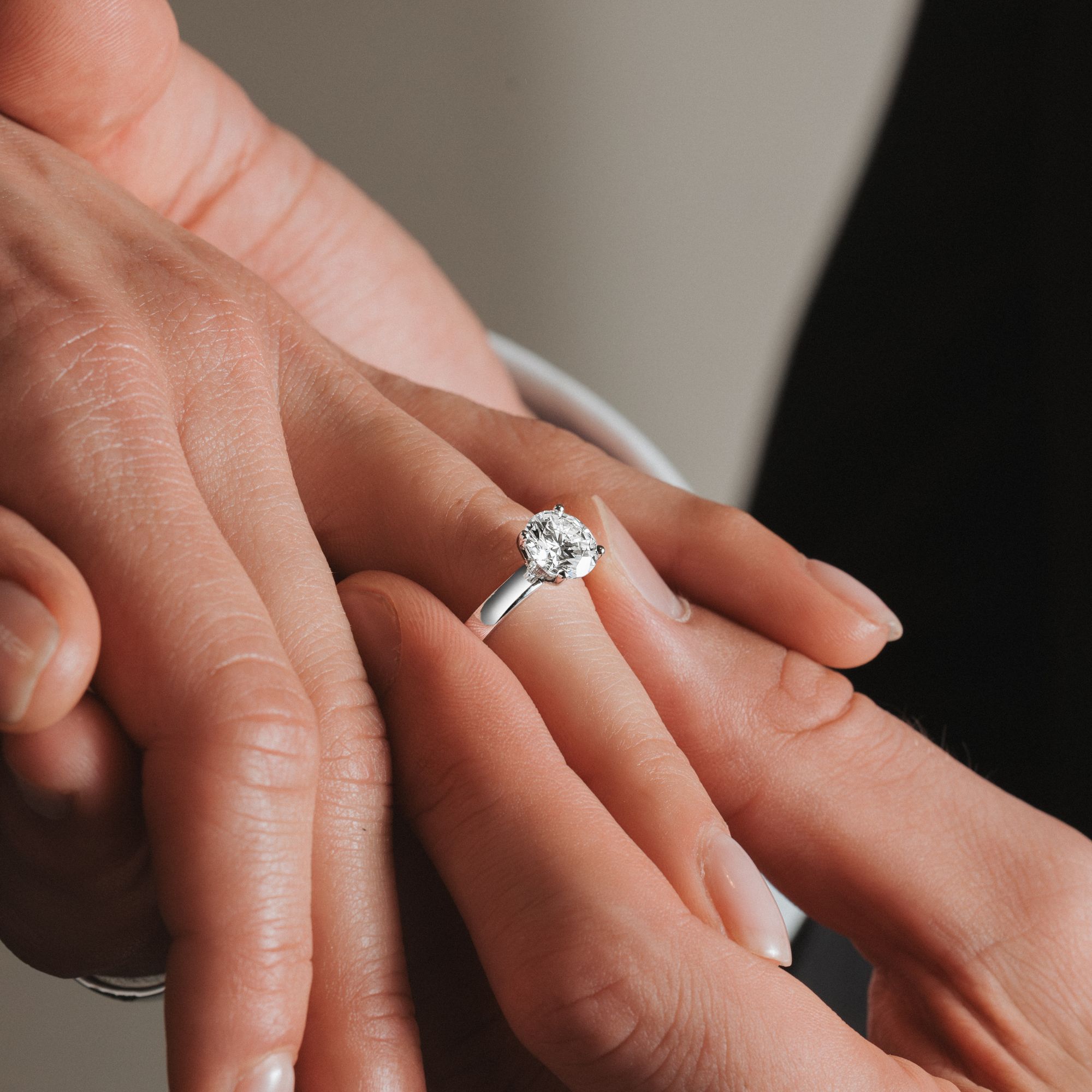Lepage Evidence engagement ring in yellow gold and diamonds