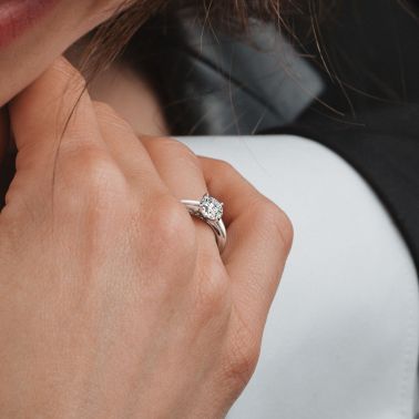 Lepage Promesse engagement ring in rose gold and diamond