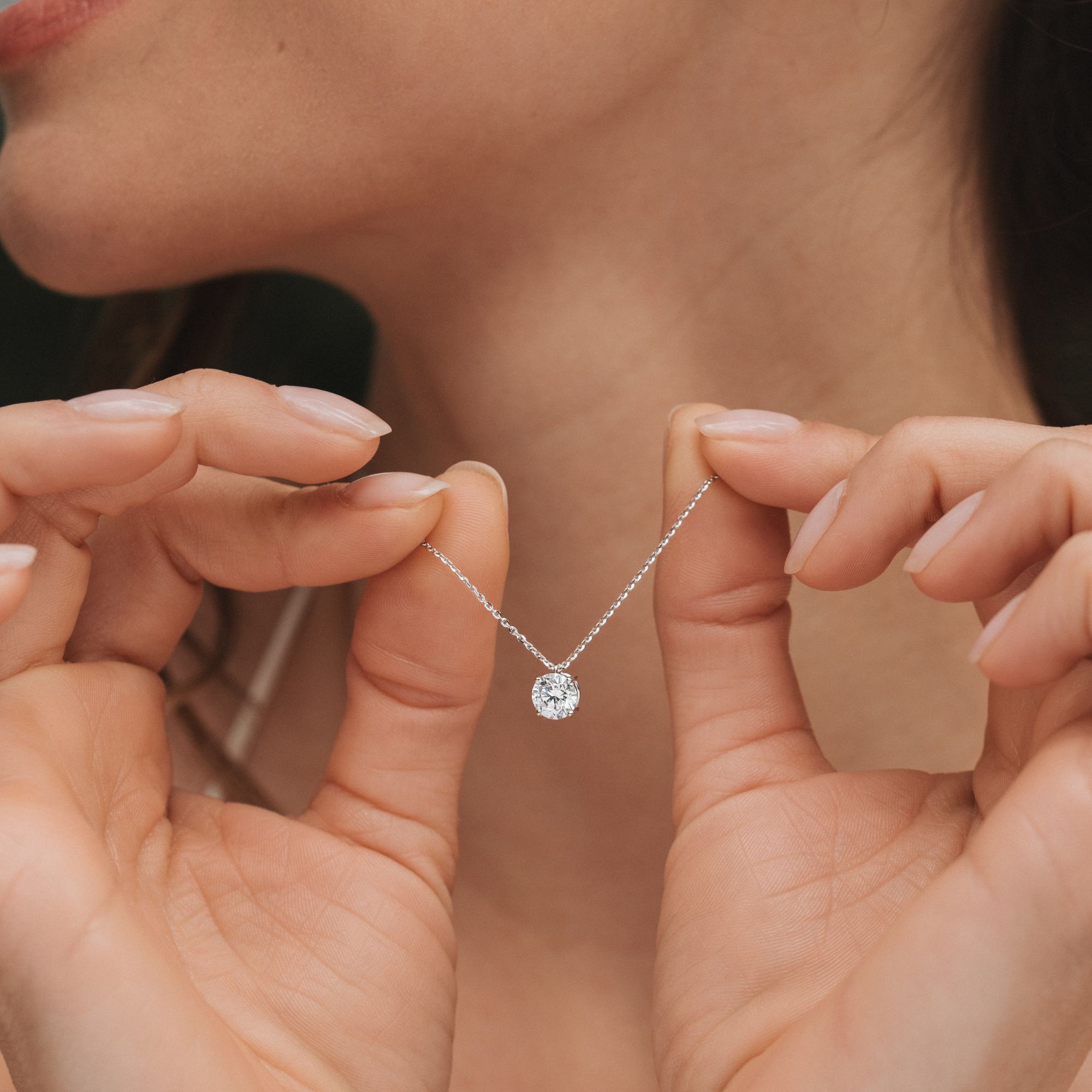 Collier Lepage Chéri en or blanc et saphir vert