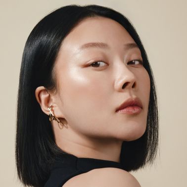 Lepage Luna earcuff in yellow gold