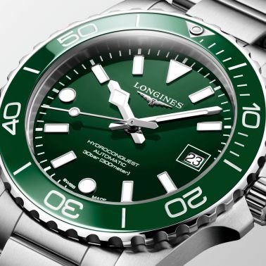 Longines HydroConquest automatic green dial steel bracelet 42 mm