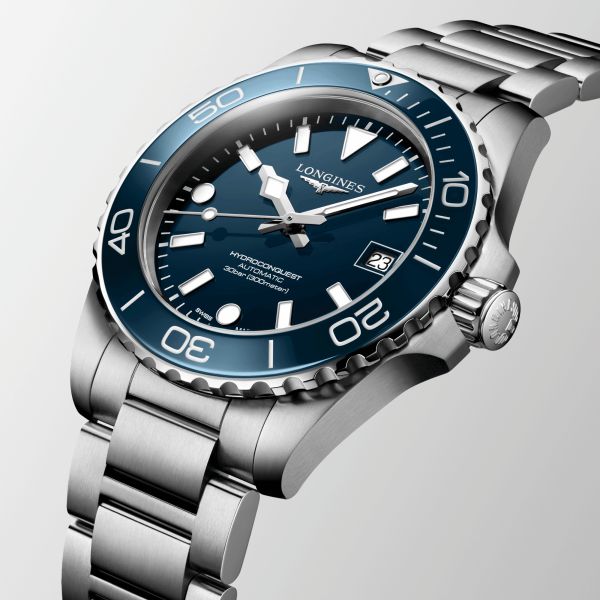 Montre Longines HydroConquest automatique cadran bleu bracelet acier 42 mm