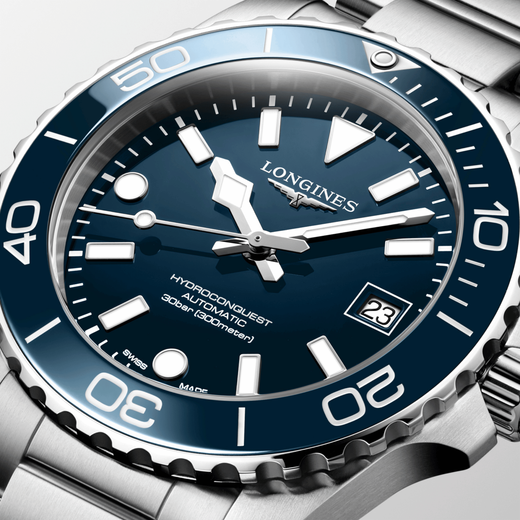 Montre Longines HydroConquest automatique cadran bleu bracelet acier 42 mm