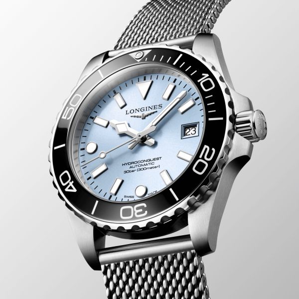 Montre Longines HydroConquest automatique cadran bleu glacier bracelet acier milanais 39 mm