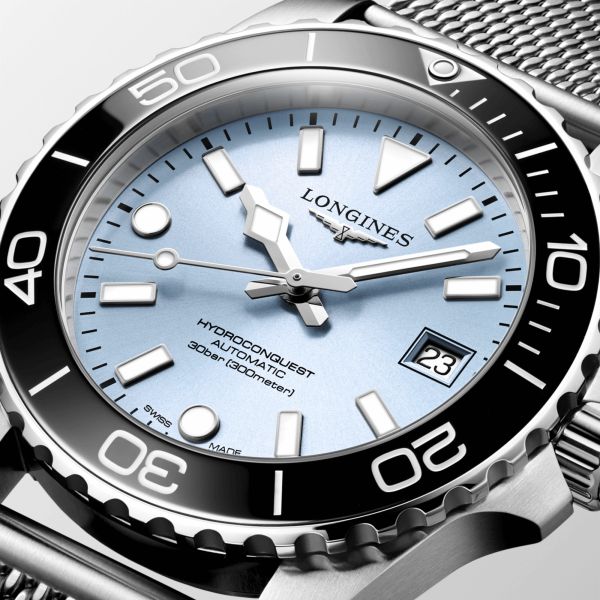 Montre Longines HydroConquest automatique cadran bleu glacier bracelet acier milanais 39 mm