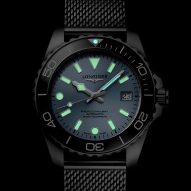 Montre Longines HydroConquest automatique cadran bleu glacier bracelet acier milanais 39 mm