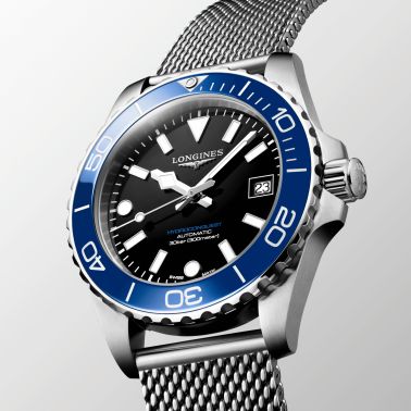 Montre Longines HydroConquest automatique cadran noir bracelet acier milanais 42 mm
