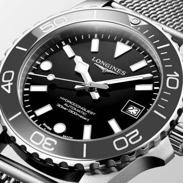 Montre Longines HydroConquest automatique cadran noir bracelet acier milanais 39 mm