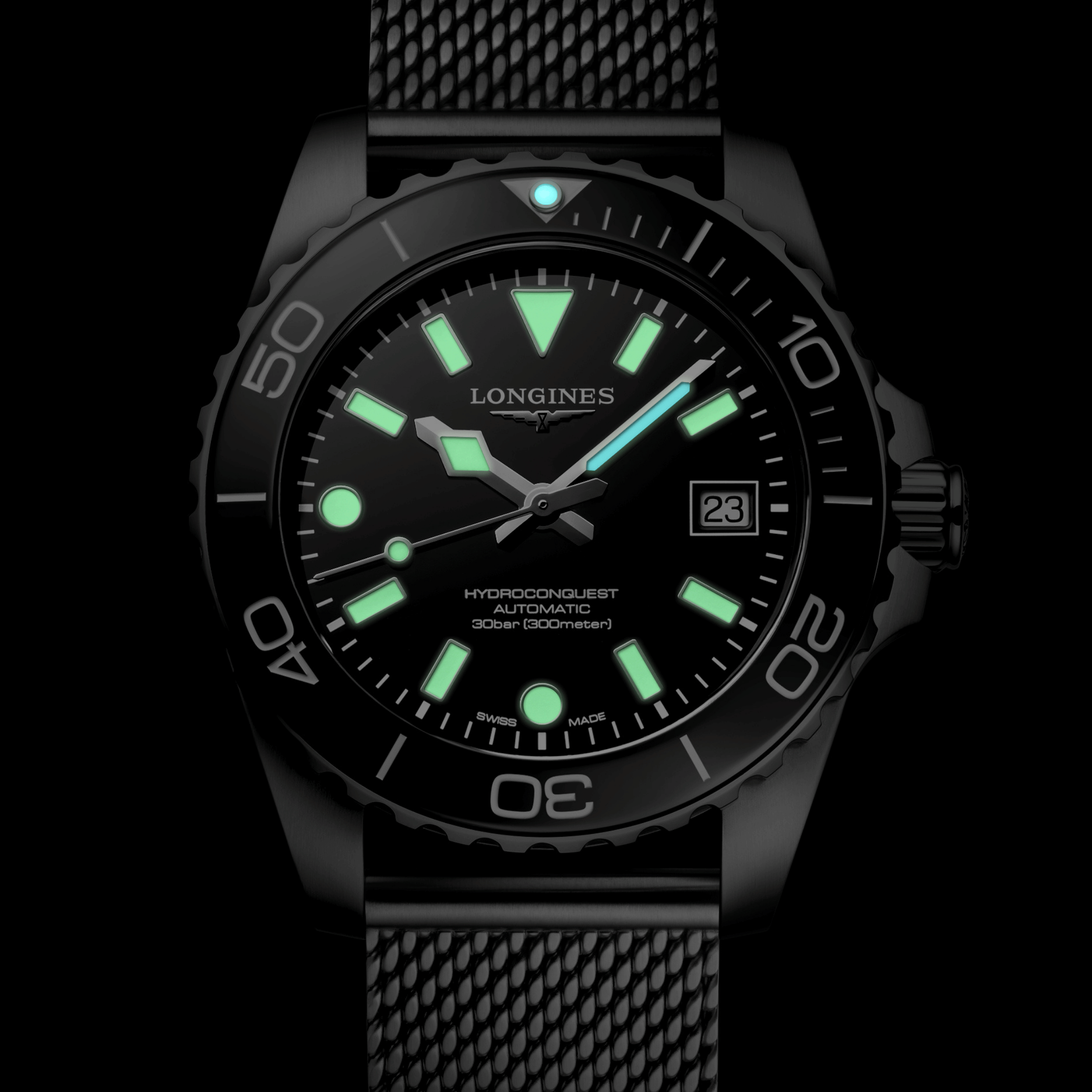 Montre Longines HydroConquest automatique cadran noir bracelet acier milanais 39 mm