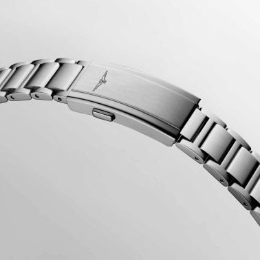 Longines HydroConquest automatic green dial steel bracelet 42 mm