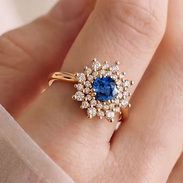 Lepage Dentelle ring in yellow gold, sapphire and diamonds