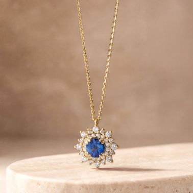 Lepage Dentelle necklace in yellow gold, sapphire and diamonds