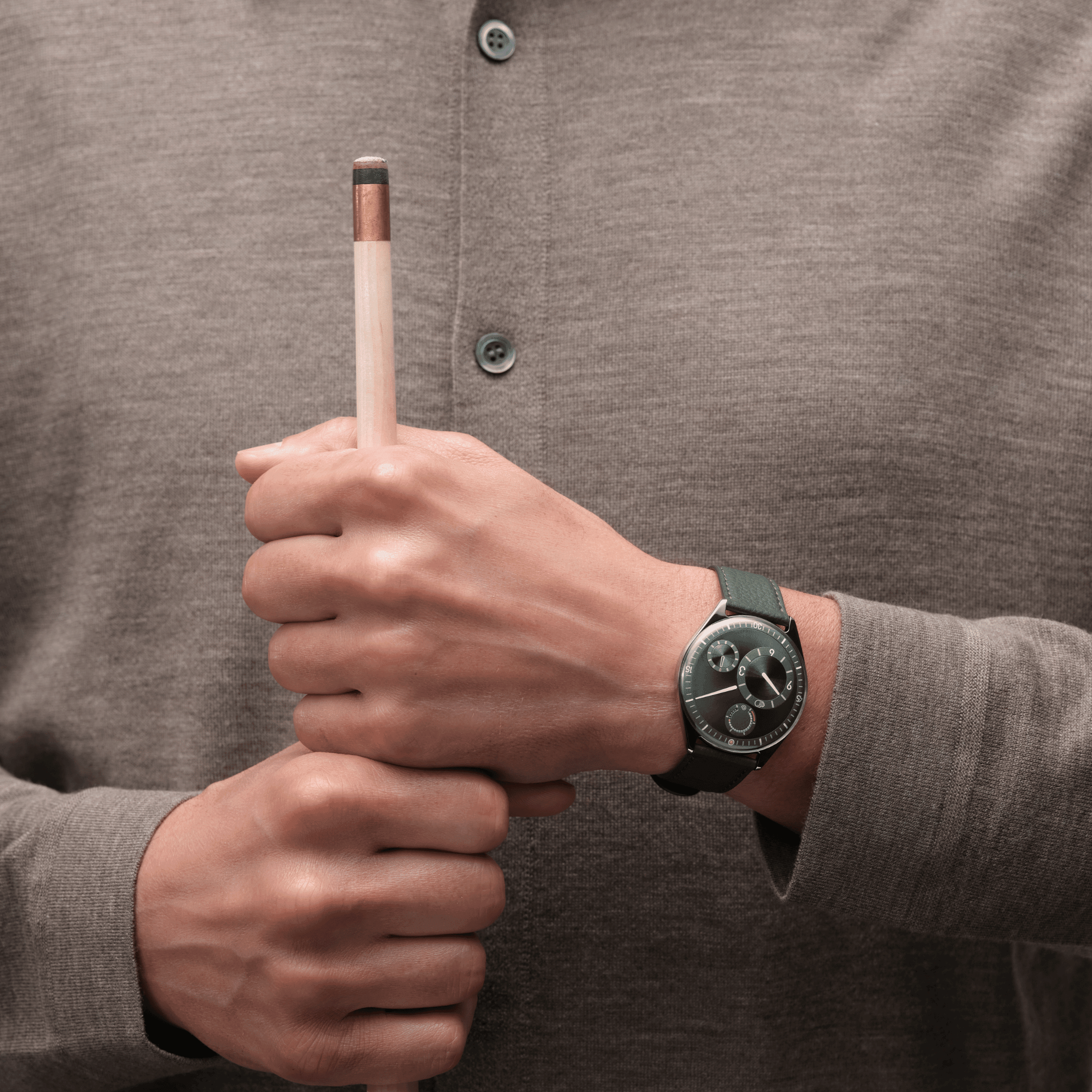 Ressence TYPE 11 Pine titanium automatic green dial leather strap 41 mm
