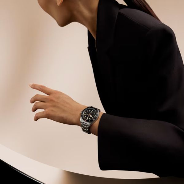 copy of Montre Tudor Black Bay 58 automatique cadran bordeaux bracelet acier "rivet" 39 mm