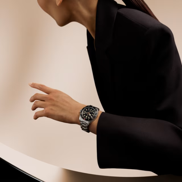 copy of Montre Tudor Black Bay 58 automatique cadran bordeaux bracelet acier "rivet" 39 mm