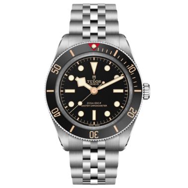 Montre Tudor Black Bay 58 automatique cadran noir bracelet acier cinq mailles 39 mm