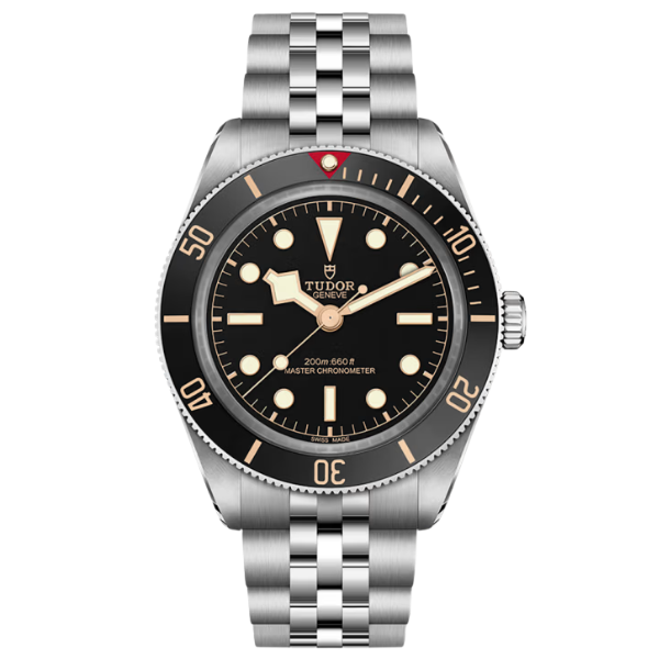 Montre Tudor Black Bay 58 automatique cadran noir bracelet acier cinq mailles 39 mm