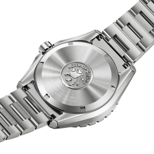 Grand Seiko Evolution 9 Spring Drive U.F.A. Ushio 300 Diver green dial titanium bracelet 40,8 mm