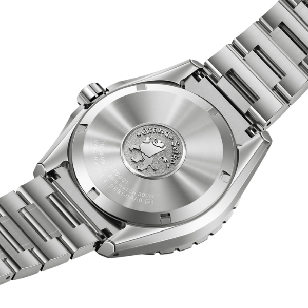 Grand Seiko Evolution 9 Spring Drive U.F.A. Ushio 300 Diver green dial titanium bracelet 40,8 mm