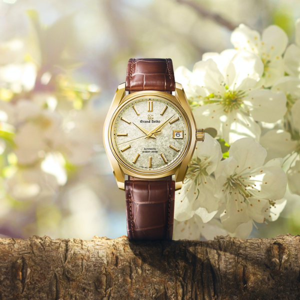 Grand Seiko Heritage 62GS Hi-Beat 36000 "Sakura-wakaba" automatic green dial leather strap 38 mm