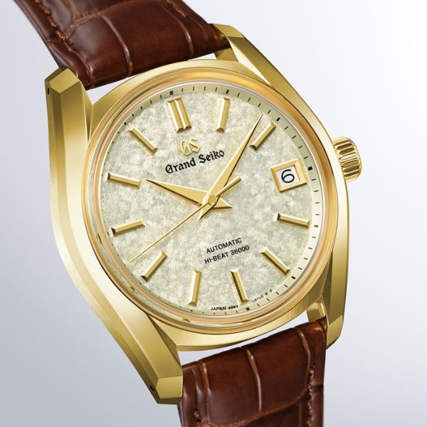 Grand Seiko Heritage 62GS Hi-Beat 36000 "Sakura-wakaba" automatic green dial leather strap 38 mm