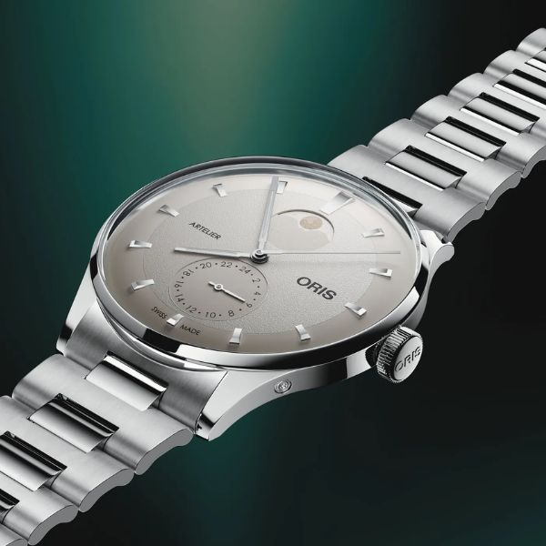 Montre Oris Artelier Complication automatique cadran blanc ivoire bracelet acier 39,5 mm