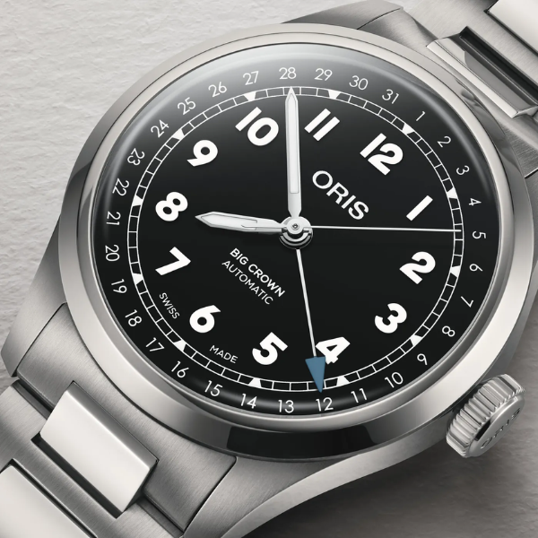 Montre Oris Big Crown Pointer Date automatique cadran noir bracelet acier 40 mm