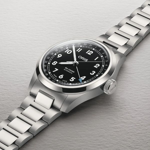 Montre Oris Big Crown Pointer Date automatique cadran noir bracelet acier 40 mm