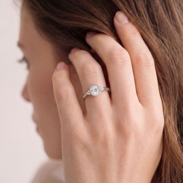 Lepage Pompadour solitaire ring in white gold and diamonds