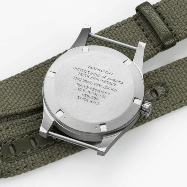 Montre Hamilton Khaki Field Mechanical “America 250” cadran noir bracelet NATO 36 mm