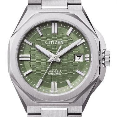 Montre Citizen Serie 8 automatique cadran vert bracelet acier 39.85 mm