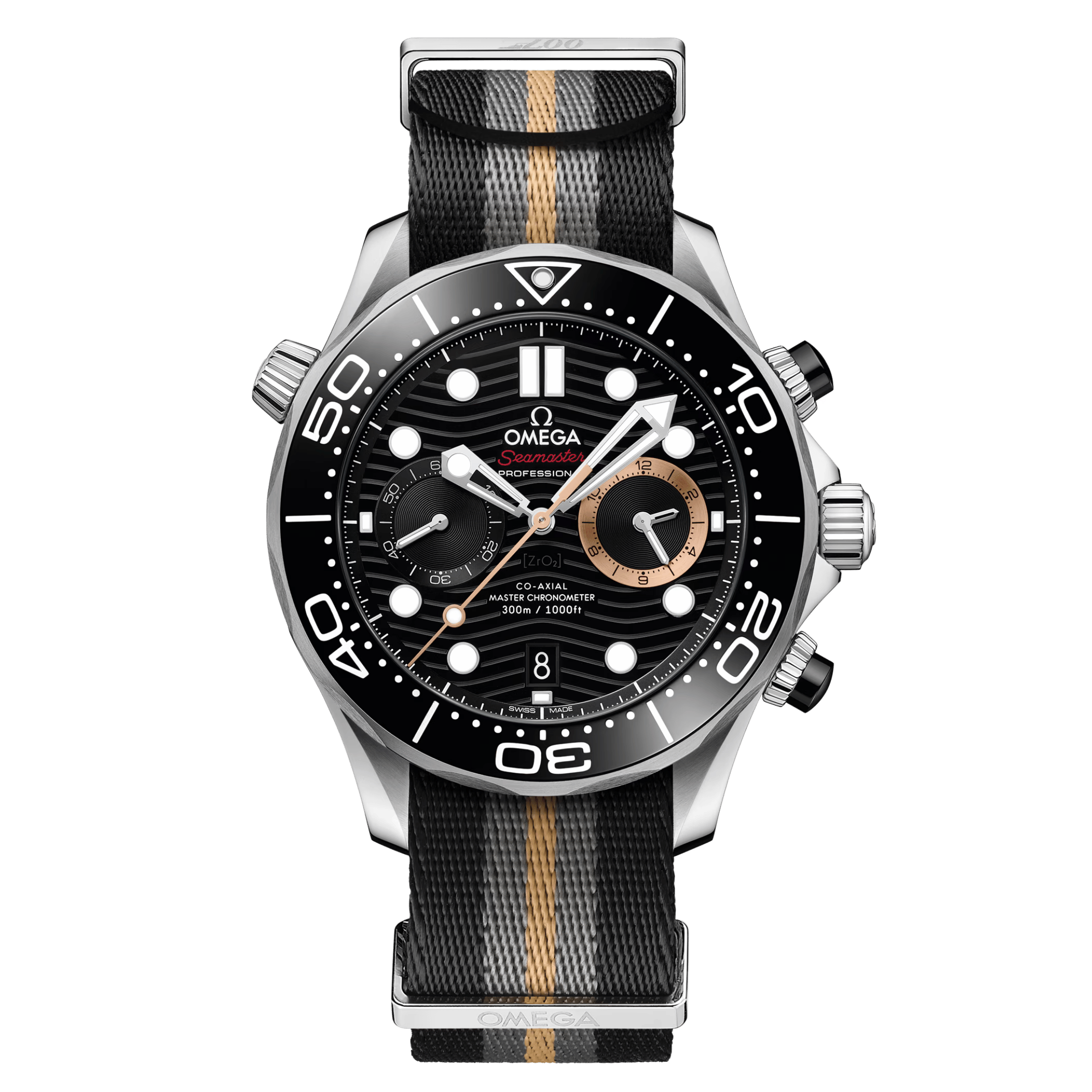 Montre Omega Seamaster Diver 300M Chronographe 007 First Light cadran noir bracelet NATO 44 mm