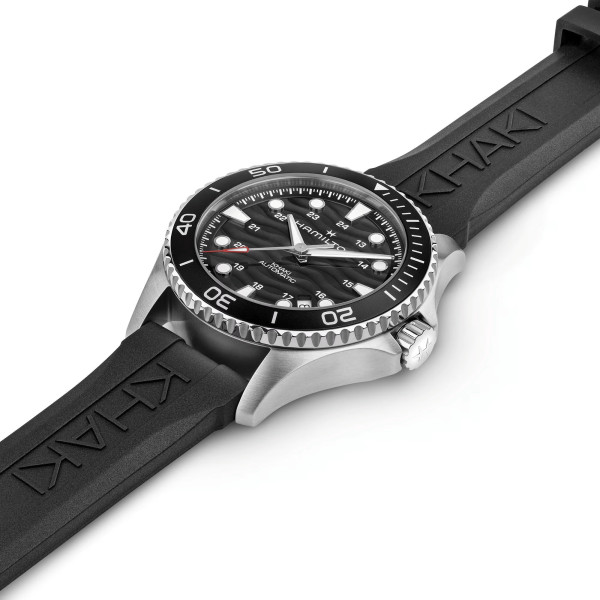 Hamilton Khaki Navy Scuba automatic watch black dial black bezel rubber bracelet 40 mm