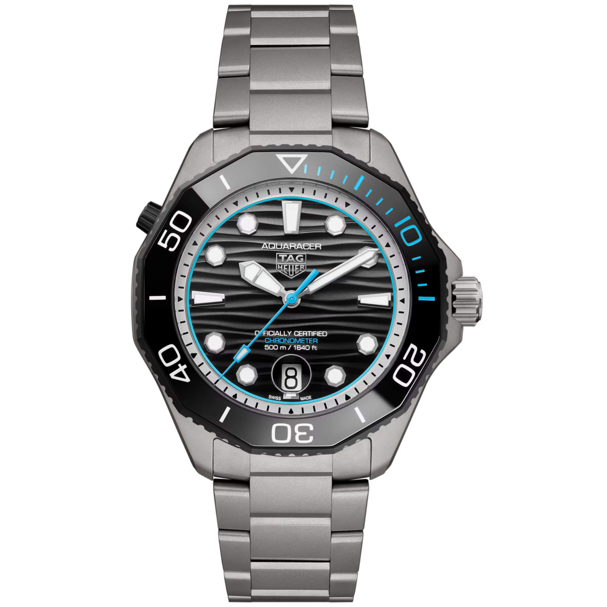 Montre TAG Heuer Aquaracer Professional 500 Date automatique cadran noir et bleu bracelet titane 42 mm