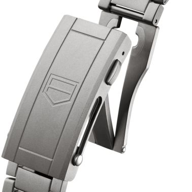 Montre TAG Heuer Aquaracer Professional 500 Date automatique cadran noir et bleu bracelet titane 42 mm