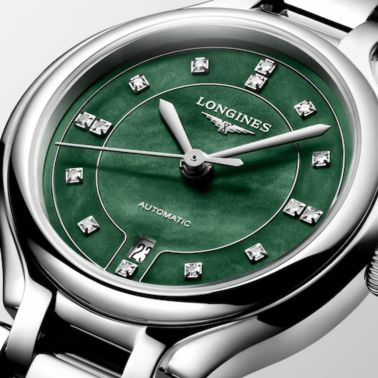 Montre Longines PrimaLuna automatique cadran nacré vert index diamants bracelet acier 30 mm