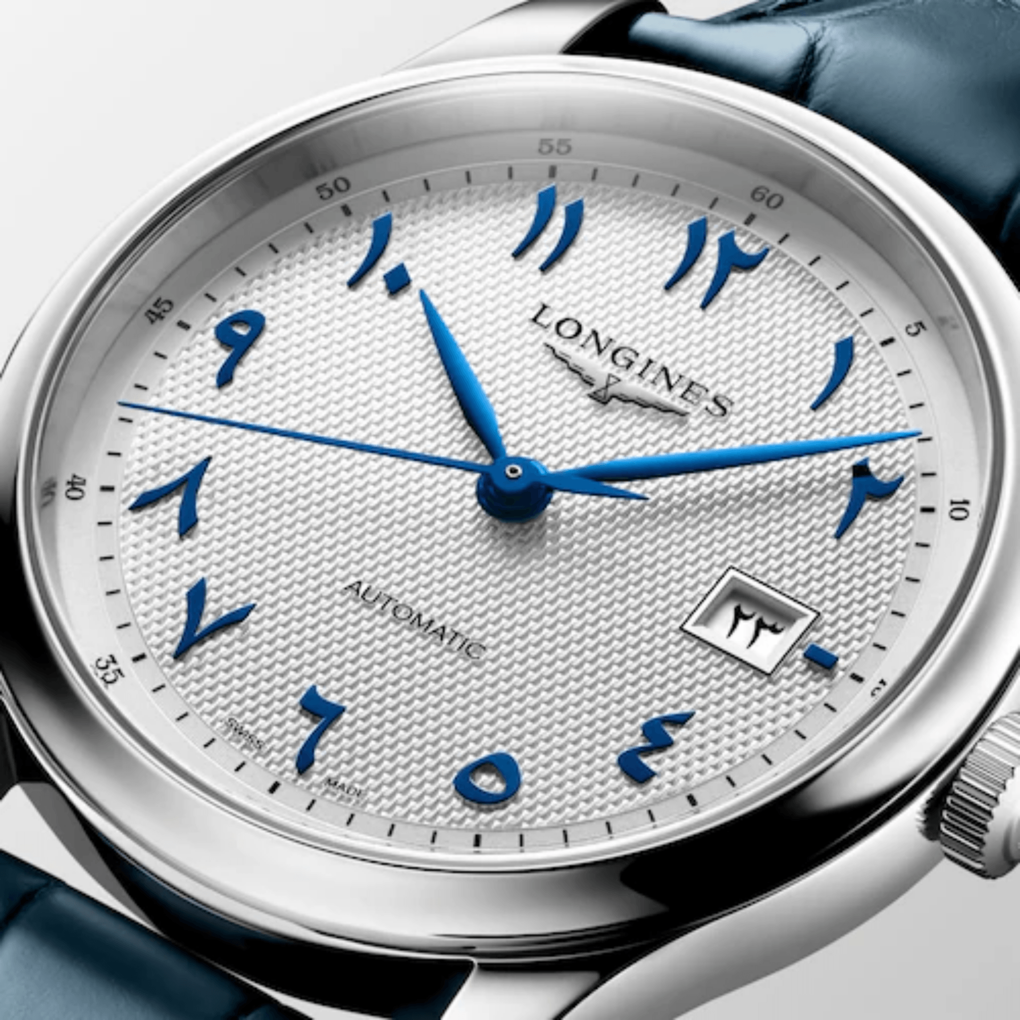 Montre Longines Master Collection automatique cadran argenté bracelet cuir bleu 41 mm